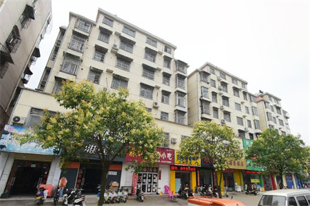 纺织街店子园75平五楼32万套三